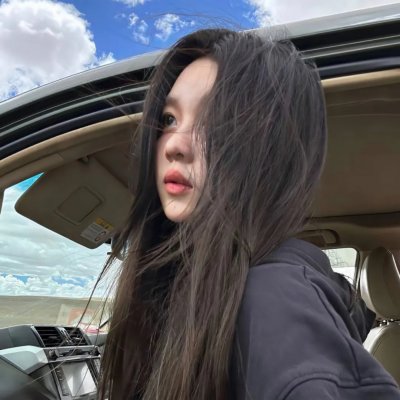 蒙娜丽莎与血月